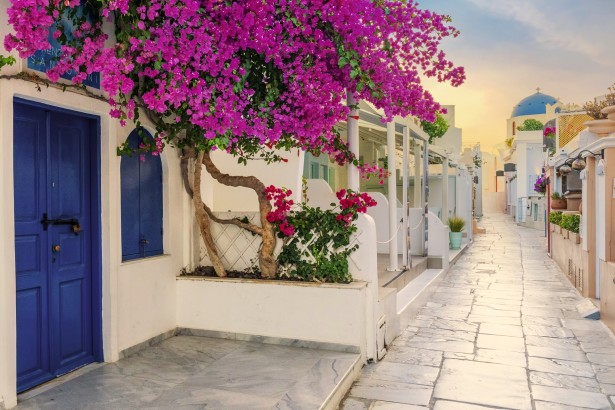 Greece Ranks 7th in International Living's 2024 Global Retirement Index