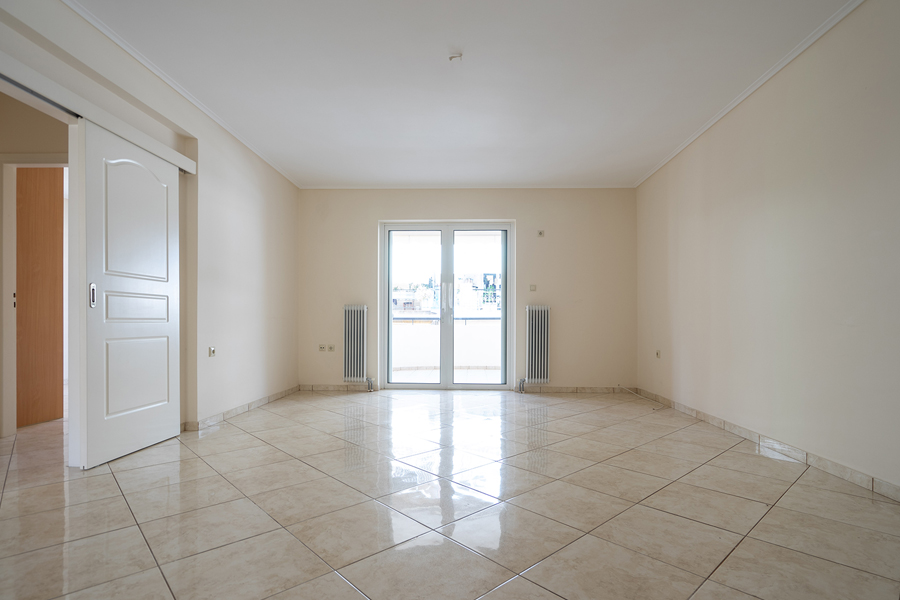 Kato Patisia Renovated Apartment in Athens, Greece Velment